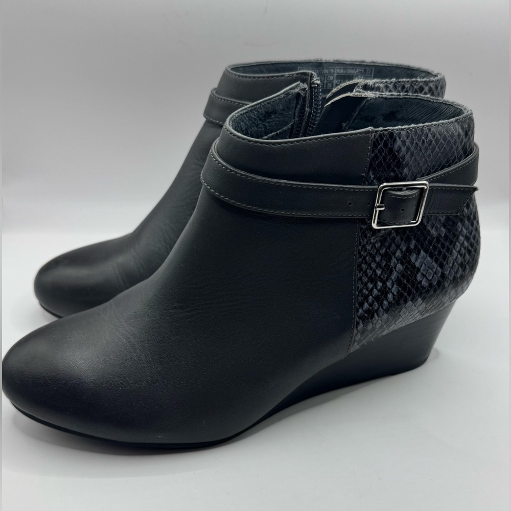 Vionic Dark Gray Ankle Boots  Snakeskin Accent & Silver Buckle Fashion Booties
